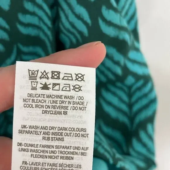 Boden Ruby Jersey Puff Sleeve Tie Waist Romper in Palm Leaf - Size US 6 Tall - Picture 11 of 11